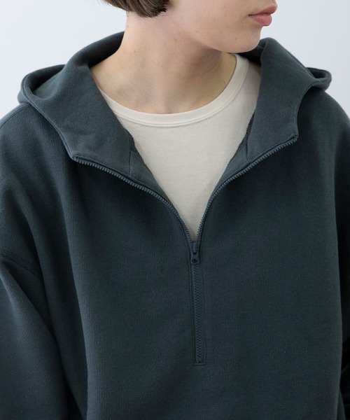 EKAL（エカル）の「EKAL　コハニングライトウエイトフーディー（パーカー・レディース・オレンジ系その他/チャコールグレー/ベージュ・ONE）」の8枚目の写真