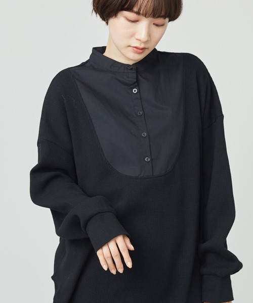 AMERICAN HOLIC(アメリカンホリック)の「バンドカラー異素材ワッフルチュニック(Tシャツ/カットソー・レディース・オフホワイト/ブラック・M/L)」の2枚目の写真