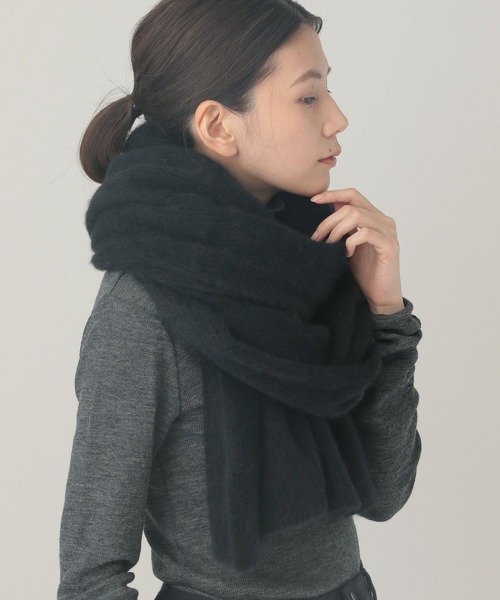 THROW（スロー）の「Curensology(カレンソロジー)/【THROW】フォックスニットマフラー（マフラー・レディース・ブラウン系その他/ブラック/ベージュ・FREE）」の2枚目の写真