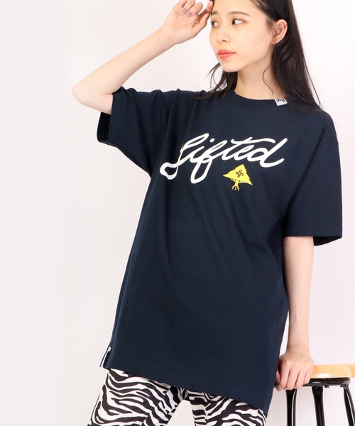 LRG(エルアールジー)の「LRG フロントロゴプリント半袖Tシャツ(Tシャツ/カットソー・メンズ・ブラック/ネイビー・L/2XL/XL/M)」の2枚目の写真