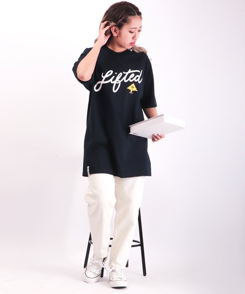 LRG(エルアールジー)の「LRG フロントロゴプリント半袖Tシャツ(Tシャツ/カットソー・メンズ・ブラック/ネイビー・L/2XL/XL/M)」の14枚目の写真