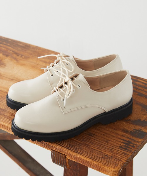 mooimooi（モーイモーイ）の「厚底ポストマンシューズ（ドレスシューズ・レディース・ナチュラル/ブラック・XS/S/M/L/LL/3L）」の19枚目の写真