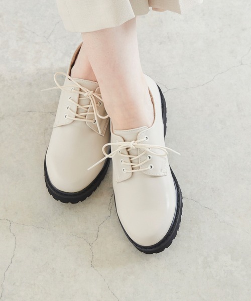 mooimooi（モーイモーイ）の「厚底ポストマンシューズ（ドレスシューズ・レディース・ナチュラル/ブラック・XS/S/M/L/LL/3L）」の18枚目の写真
