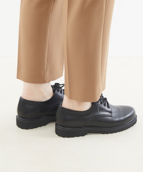 mooimooi（モーイモーイ）の「厚底ポストマンシューズ（ドレスシューズ・レディース・ナチュラル/ブラック・XS/S/M/L/LL/3L）」の5枚目の写真