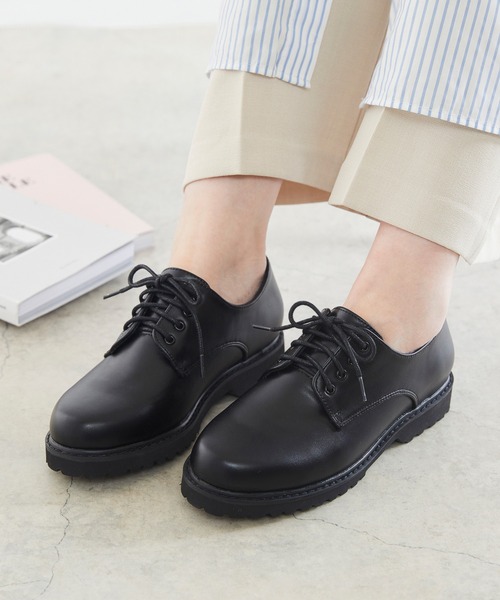 mooimooi（モーイモーイ）の「厚底ポストマンシューズ（ドレスシューズ・レディース・ナチュラル/ブラック・XS/S/M/L/LL/3L）」の6枚目の写真