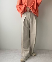 センタープレスタックワイドパンツ