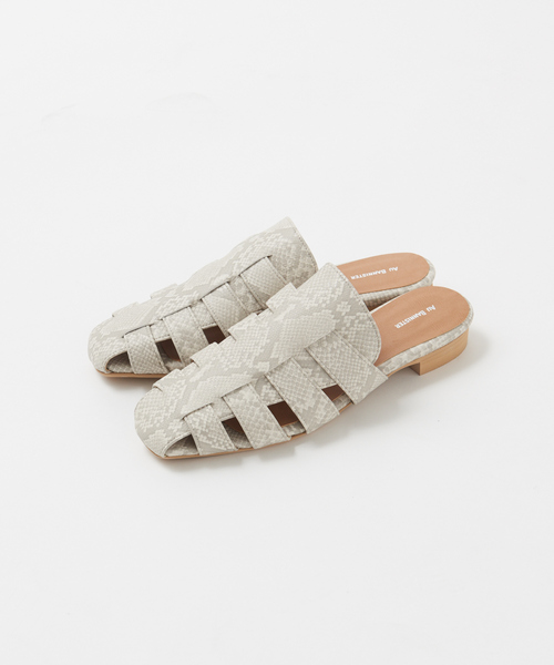 Au BANNISTER（オゥバニスター）の「【WEB限定】グルカミュール（サンダル・レディース・ブラック/その他/アイボリー/グリーン・M/L/S）」の18枚目の写真