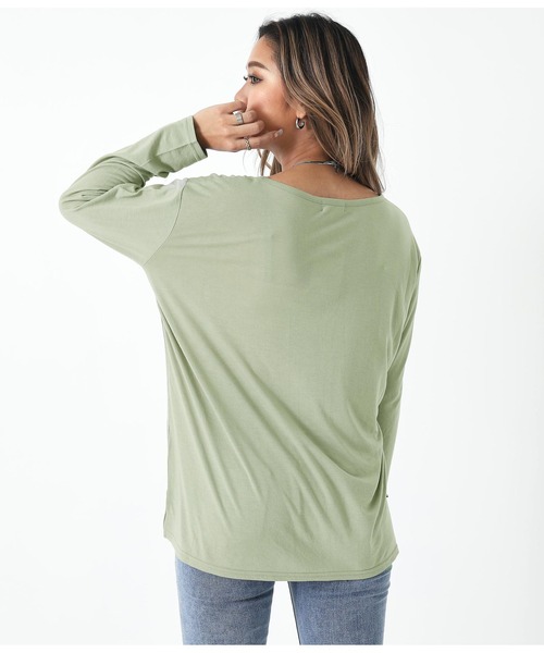 ANAP(アナップ)の「5色展開柄ポケットゆるロングTシャツ(Tシャツ/カットソー・レディース・ホワイト/ベージュ/ブラック/ミント/ピンクベージュ・FREE)」の6枚目の写真