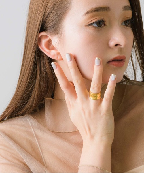 muku（ムク）の「【リングとしてもイヤーカフとしても使える！】金属アレルギー対応 [ゴールド]  リングカフ 13号 /サージカルステンレス/316L（リング・レディース・シルバー/ゴールド・11/13/15 ）」の19枚目の写真