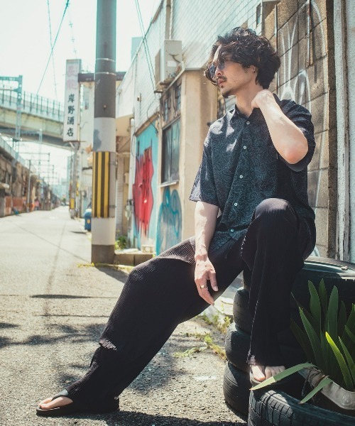 improves(インプローブス)の「総柄 半袖 レギュラーシャツ(シャツ/ブラウス・メンズ・ホワイト/グレー/ブラウン/ライトグレー/グリーン/ブラック/アイボリー・LARGE/MEDIUM)」の15枚目の写真