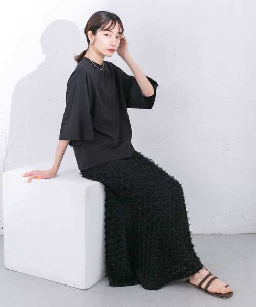 KBF（ケイビーエフ）の「illi　ボックスシルエットワイドTシャツ（Tシャツ/カットソー・レディース・ホワイト/ブラック/モカ・ONE）」の13枚目の写真