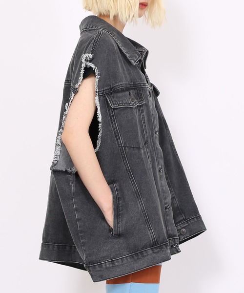 PUNYUS（プニュズ）の「デニムベスト（ベスト・レディース・ライトブルー/ブラック・3/4）」の3枚目の写真