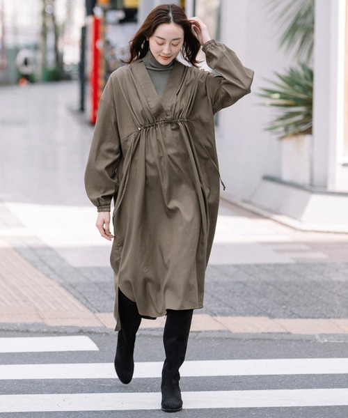 Munich（ミューニック）の「セルロースコットンツイルシャーリングワンピース（ワンピース・レディース・ネイビー/カーキ/ライトベージュ・FREE）」の14枚目の写真