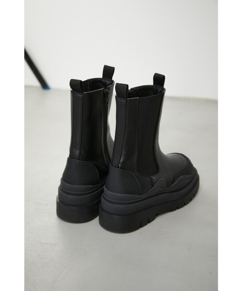 AZUL by moussy（アズールバイマウジー）の「CONTRAST COLOR SOLE BOOTS/コントラストカラーソールブーツ（ブーツ・レディース・ブラック/カーキ/ターコイズブルー系・SMALL/MEDIUM/LARGE）」の5枚目の写真