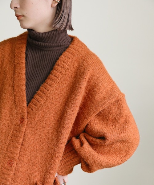 select MOCA（セレクトモカ）の「Vネックカラーニットカーディガン（カーディガン/ボレロ・レディース・オリーブ/オレンジ・FREE）」の5枚目の写真