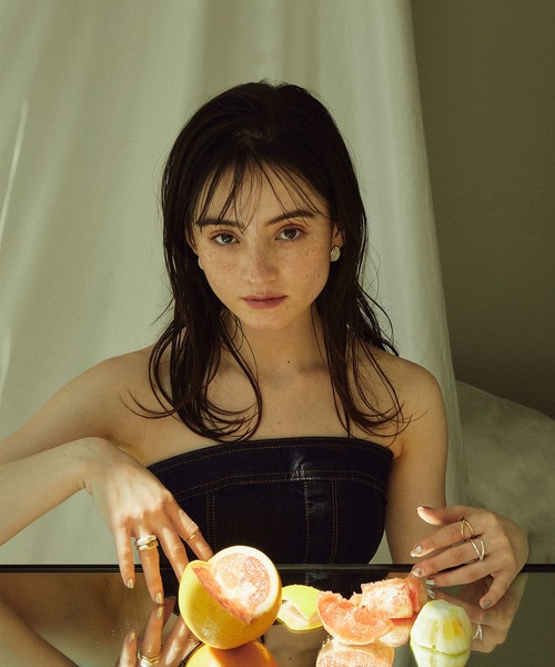 ABBEY MARKET(アビーマーケット)の「ボリュームカラーピアス TRULY(ピアス(両耳用)・レディース・ホワイト/ブラウン/グリーン/パープル・FREE)」の18枚目の写真