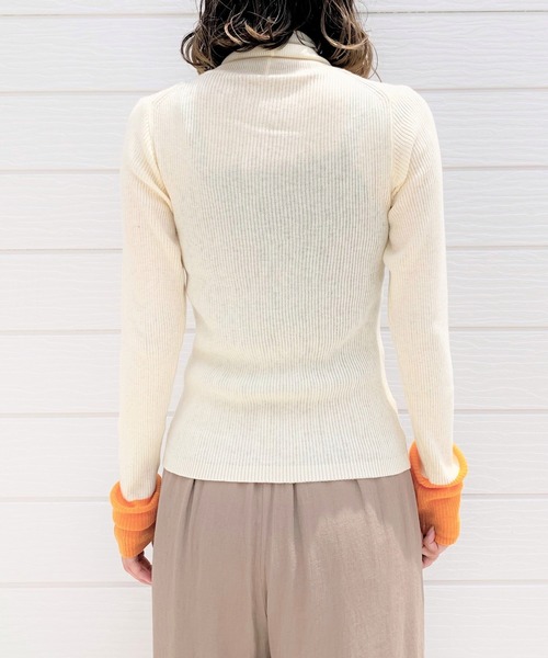 Q（キュー）の「リブタートル袖バイカラーニット（ニット/セーター・レディース・ブラック/アイボリー・MEDIUM）」の6枚目の写真