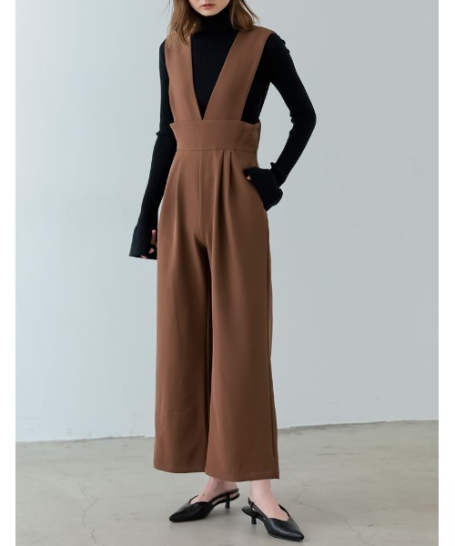 Re:EDIT（リエディ）の「[低身長/高身長サイズ有]ハイウエストVネックオールインワン（サロペット/オーバーオール・レディース・ブラック/ベージュ/ブラウン/ブラウン系/キャメル・MEDIUM/LARGE/SHORT/TALL）」の17枚目の写真