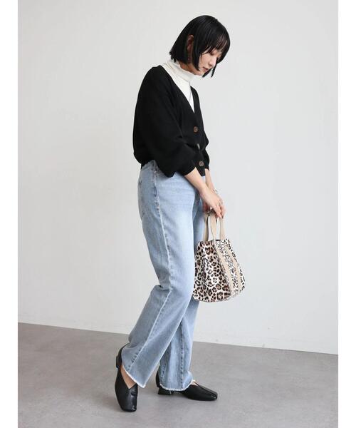 Green Parks(グリーンパークス)の「・novem 9 ショートVネックカーディガン(カーディガン/ボレロ・レディース・ブラック/パープル/ピンク/ブルー・FREE)」の20枚目の写真