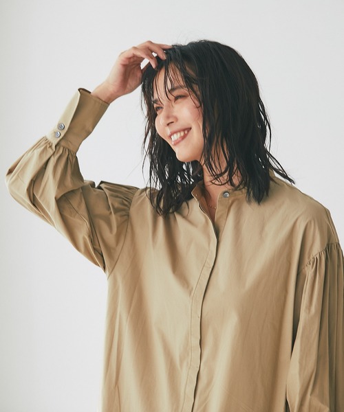 RIVE DROITE(リヴドロワ)の「裾の切り替えがポイント/切替ロングシャツワンピース(ワンピース・レディース・ネイビー/モスグリーン/ブルー・FREE)」の4枚目の写真
