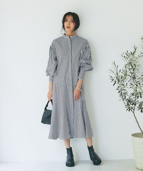 RIVE DROITE(リヴドロワ)の「裾の切り替えがポイント/切替ロングシャツワンピース(ワンピース・レディース・ネイビー/モスグリーン/ブルー・FREE)」の7枚目の写真