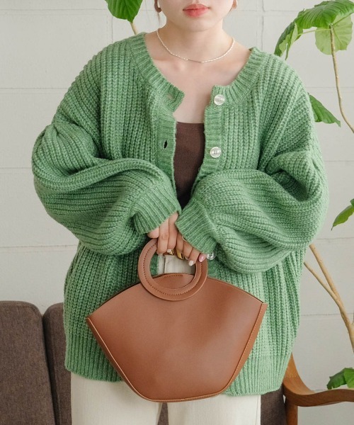 Bab（バブ）の「２WAYボリュームニットカーディガン（カーディガン/ボレロ・レディース・ブラウン/ピンク/イエロー/グリーン/アイボリー・FREE）」の8枚目の写真