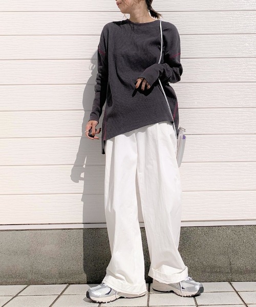 Q（キュー）の「ヘンリーネックサーマルロンT（Tシャツ/カットソー・レディース・チャコールグレー/アイボリー・MEDIUM）」の6枚目の写真