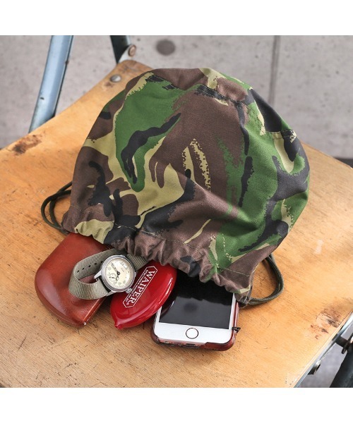 MILITARY(ミリタリー)の「新品 イギリス軍 ライトウェイト DPMカモ リメイク エフェクツバッグ(ハンドバッグ・メンズ・グリーン系カモフラージュ・ONE SIZE)」の3枚目の写真