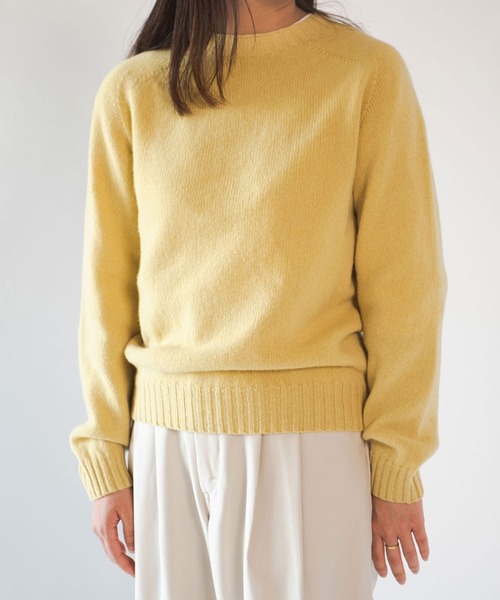 Morris & Sons（モリスアンドサンズ）の「MORRIS & SONS | ジーロンラム クルーネックセーター WOMEN（ニット/セーター・レディース・ライトグレー/ブラック/ベージュ/ネイビー/ブラウン/レッド/ピンク/オレンジ/ブルー/グリーン/オートミール/グレイッシュベージュ/ライトブルー/ピンク系その他/パープル/イエロー・0/00）」の12枚目の写真