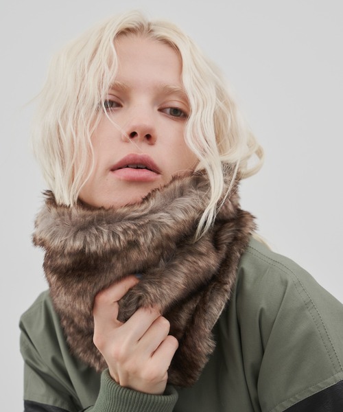 AIVER（アイバー）の「AIVER　ボリュームファーネックウォーマー（ネックウォーマー/スヌード・メンズ・その他/ブルーグレー/ブラック・FREE）」の15枚目の写真