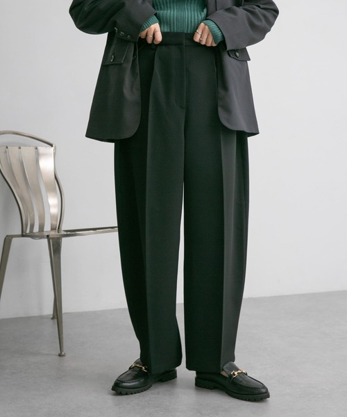 KBF（ケイビーエフ）の「フォールドアップパンツ（その他パンツ・レディース・ブラック/グリーン/アイボリー・36/38）」の12枚目の写真