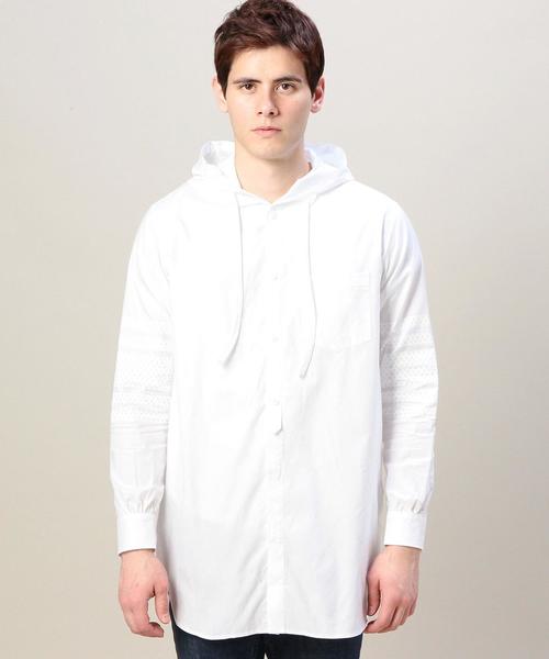 BEAUTY&YOUTH UNITED ARROWS（ビューティーアンドユースユナイテッドアローズ）の「【別注】＜VOTE MAKE NEW CLOTHES＞ HOOD LONG SHT BY/シャツ◆（シャツ/ブラウス・メンズ・ホワイト/ベージュ・MEDIUM/SMALL）」の4枚目の写真