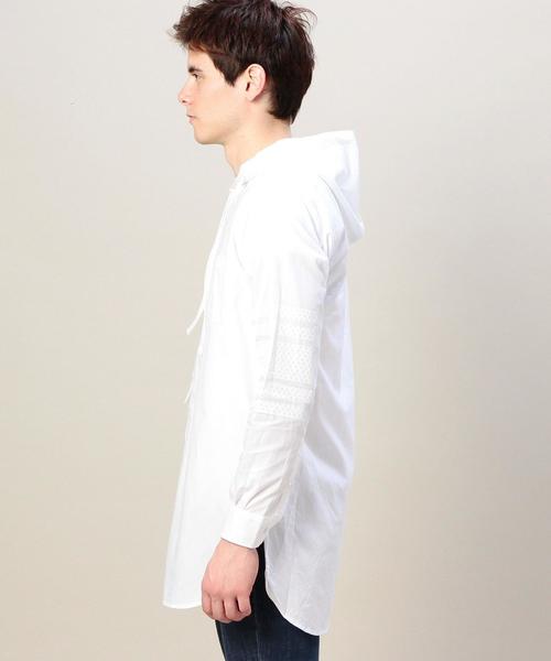 BEAUTY&YOUTH UNITED ARROWS（ビューティーアンドユースユナイテッドアローズ）の「【別注】＜VOTE MAKE NEW CLOTHES＞ HOOD LONG SHT BY/シャツ◆（シャツ/ブラウス・メンズ・ホワイト/ベージュ・MEDIUM/SMALL）」の5枚目の写真