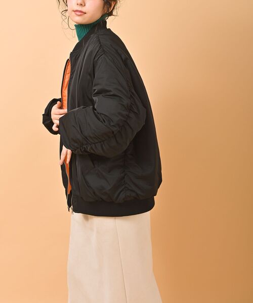 rps（アールピーエス）の「ＢＩＧボリュームＭＡ－１（MA-1・レディース・カーキ/グレイッシュベージュ/ブラック・M）」の20枚目の写真