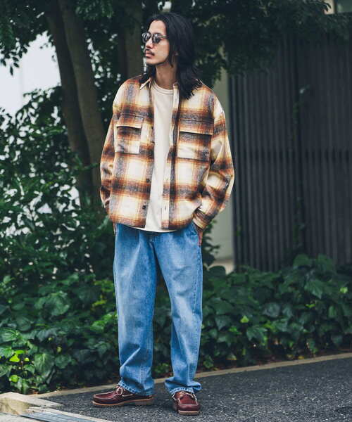 URBAN RESEARCH Sonny Label(アーバンリサーチサニーレーベル)の「オンブレチェックシャツ(シャツ/ブラウス・メンズ・レッド系その他/ブルー系その他/ブラウン系その他・LARGE/MEDIUM)」の6枚目の写真