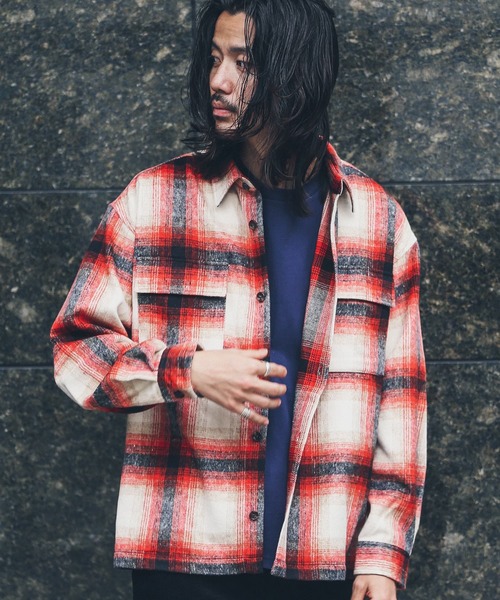 URBAN RESEARCH Sonny Label(アーバンリサーチサニーレーベル)の「オンブレチェックシャツ(シャツ/ブラウス・メンズ・レッド系その他/ブルー系その他/ブラウン系その他・LARGE/MEDIUM)」の15枚目の写真