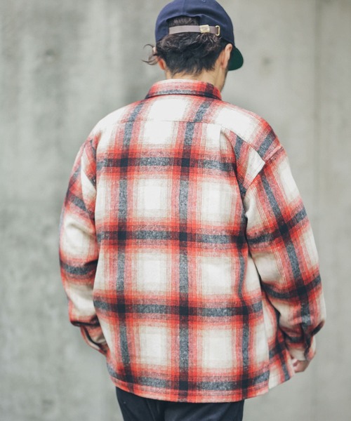 URBAN RESEARCH Sonny Label(アーバンリサーチサニーレーベル)の「オンブレチェックシャツ(シャツ/ブラウス・メンズ・レッド系その他/ブルー系その他/ブラウン系その他・LARGE/MEDIUM)」の19枚目の写真