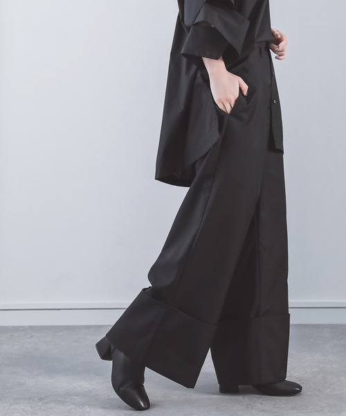 osharewalker（オシャレウォーカー）の「【廃盤】『ロールアップデザインタックワイドパンツ』（その他パンツ・レディース・ブラック/チャコールグレー/ブラウン・1/2）」の12枚目の写真