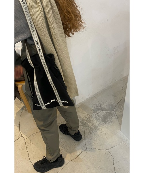 THEATRE PRODUCTS(シアタープロダクツ)の「JQテープシューズバッグ(トートバッグ・レディース・アイボリー/ブラック/ベージュ・FREE)」の19枚目の写真