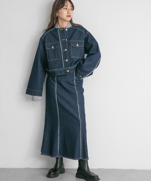 KBF(ケイビーエフ)の「カットオフマーメイドデニムスカート(スカート・レディース・ネイビー/ブルー・ONE)」の13枚目の写真