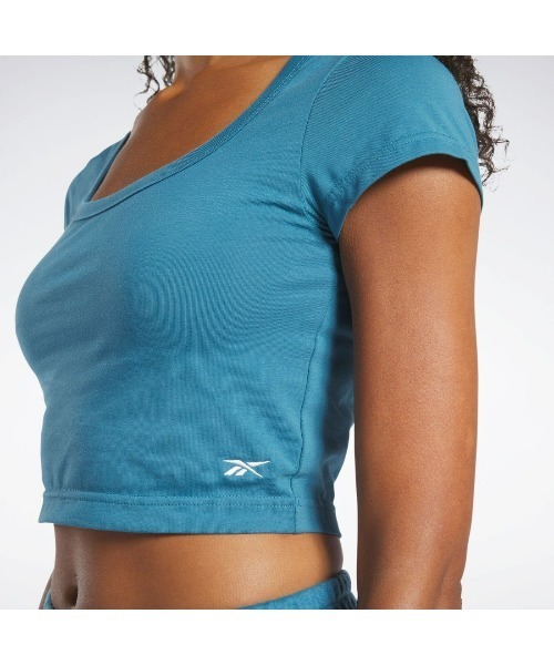 Reebok(リーボック)の「クラッシック ジャージー トップス / CL WDE JERSEY TOP(Tシャツ/カットソー・レディース・ブルー/オフホワイト/ブラック・J/L/J/M/J/S/J/O)」の7枚目の写真