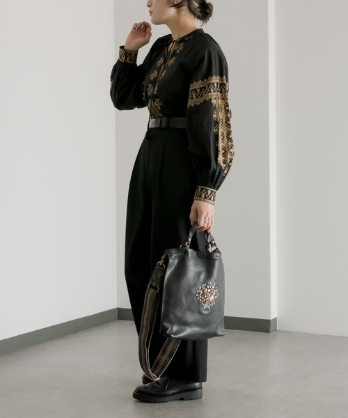 CAMPOMAGGI（カンポマッジ）の「【CAMPO MAGGI（カンポマッジ）】 別注スタッズミディアムトートバッグ（トートバッグ・レディース・ブラック・FREE）」の19枚目の写真