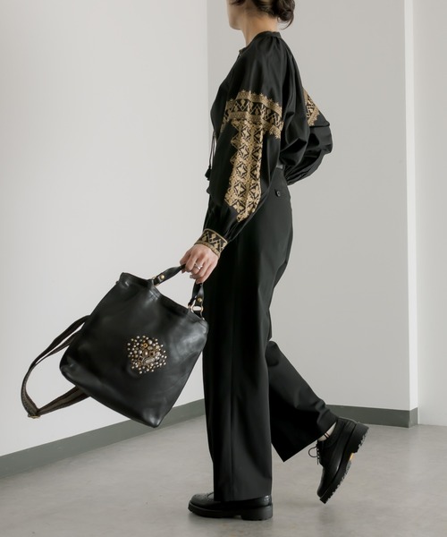 CAMPOMAGGI（カンポマッジ）の「【CAMPO MAGGI（カンポマッジ）】 別注スタッズミディアムトートバッグ（トートバッグ・レディース・ブラック・FREE）」の21枚目の写真