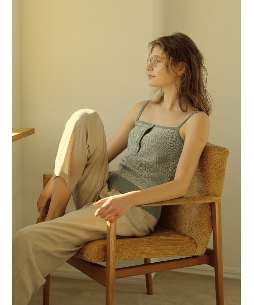 LA PEAU DE GEM（ラポドゥジェム）の「【LA PEAU DE GEM】幾何学模様キャミソール（キャミソール・レディース・グリーン・FREE）」の2枚目の写真