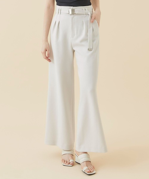 CITY TOKYO（シティトウキョウ）の「ジョーゼットワイドパンツ（スラックス・レディース・イエロー/ブラック/オフホワイト・1/2）」の4枚目の写真