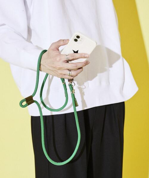 CONVERSE TOKYO（コンバーストウキョウ）の「スマホショルダー