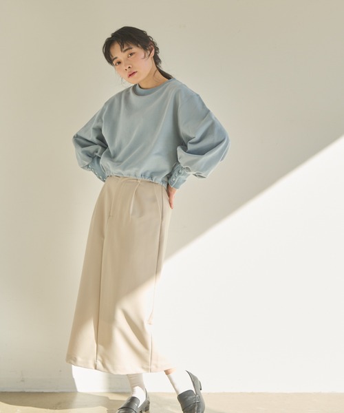 idem(イデム)の「drost ribbon short pullover/ショート丈プルオーバー(スウェット・レディース・ブルー/アイボリー/ネイビー・FREE)」の22枚目の写真