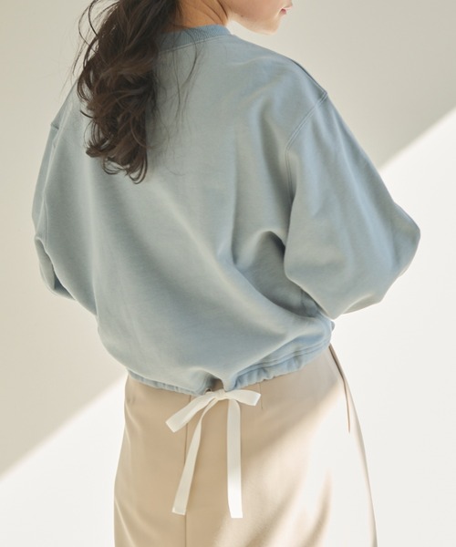 idem(イデム)の「drost ribbon short pullover/ショート丈プルオーバー(スウェット・レディース・ブルー/アイボリー/ネイビー・FREE)」の20枚目の写真