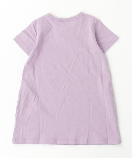 Champion(チャンピオン)の「【Champion/チャンピオン】キッズ ベーシック チュニックTシャツ(チュニック・キッズ・ラベンダー・140/160/150/130/120/110/100)」の4枚目の写真