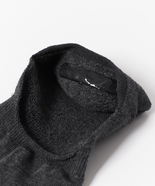 URBAN RESEARCH（アーバンリサーチ）の「『UR TECH』厚手カバーソックス（ソックス/靴下・メンズ・ブラック/チャコールグレー/ホワイト・25-28）」の17枚目の写真